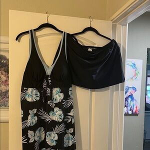Floral Black and Blue Swimsuit Set
